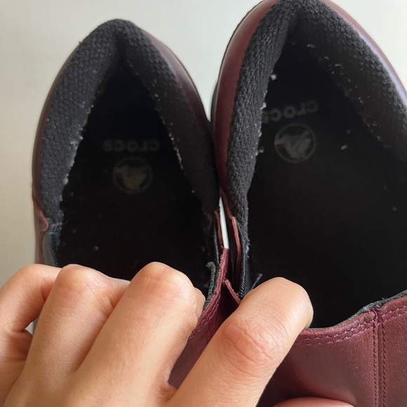 Crocs Women's Burgundy Slip On Clog Work Shoes Leather - Picture 6 of 16